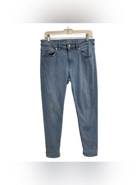 Escada Skinny Jeans in Light Blue Denim Size M
